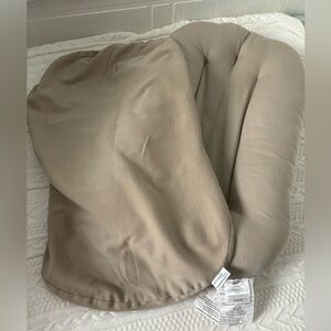 SnuggleMe baby lounger and cover in “Birch”